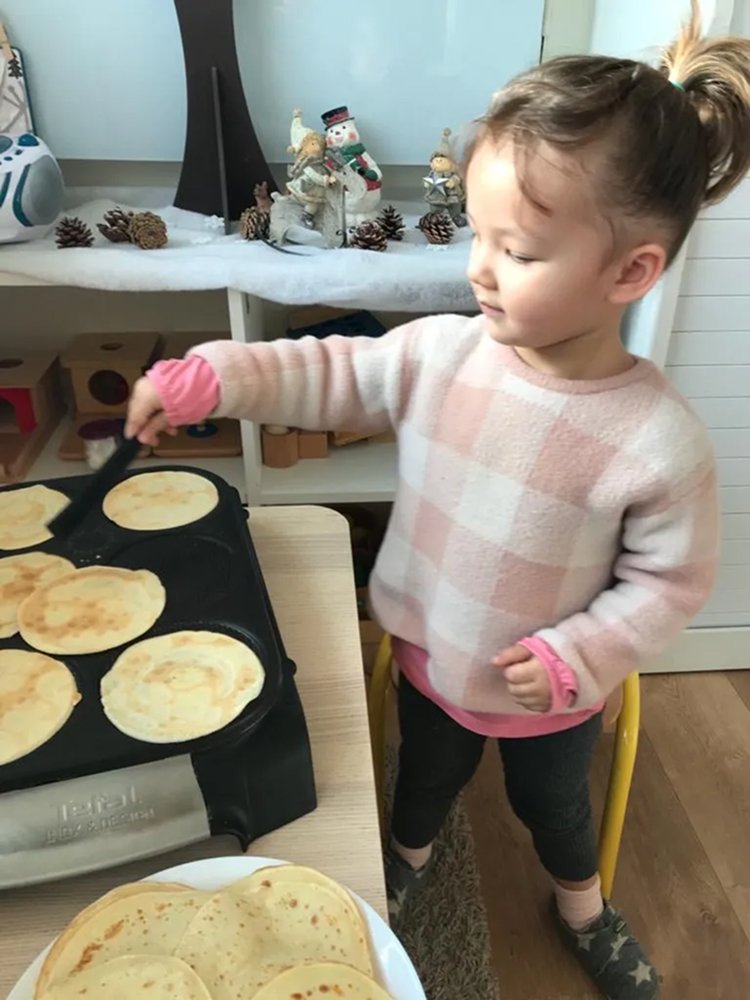 Ecole internationale Montessori – maternelle- cuisine2 1 Ecole internationale Montessori - maternelle- cuisine2 1